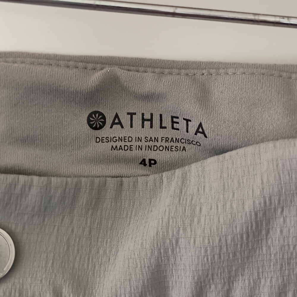 Athleta cropped hiking joggers